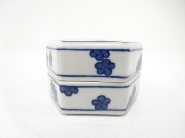  手塚景雲造　染付　鳥　香合